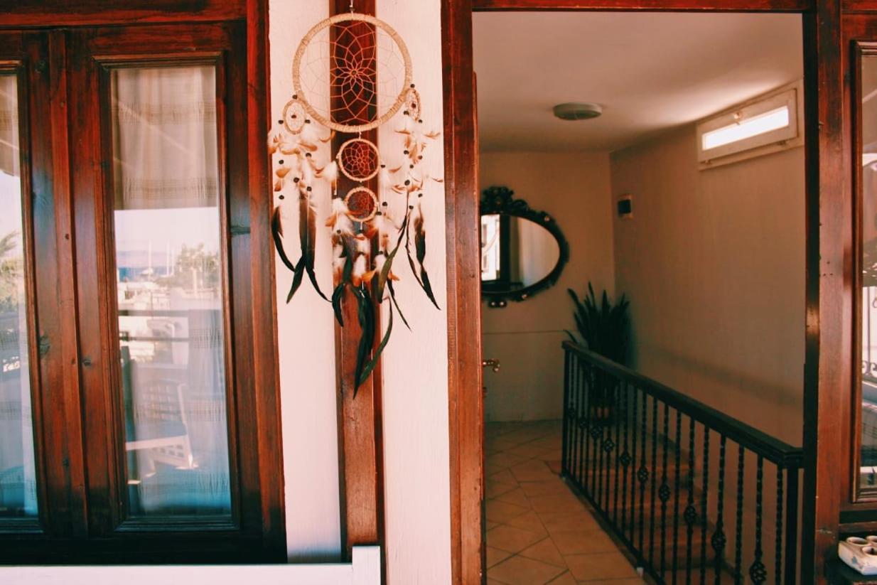 La Luna Hostel Bodrum Exterior photo