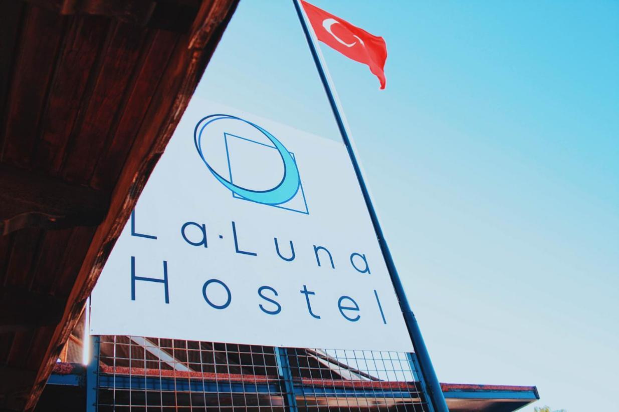 La Luna Hostel Bodrum Exterior photo