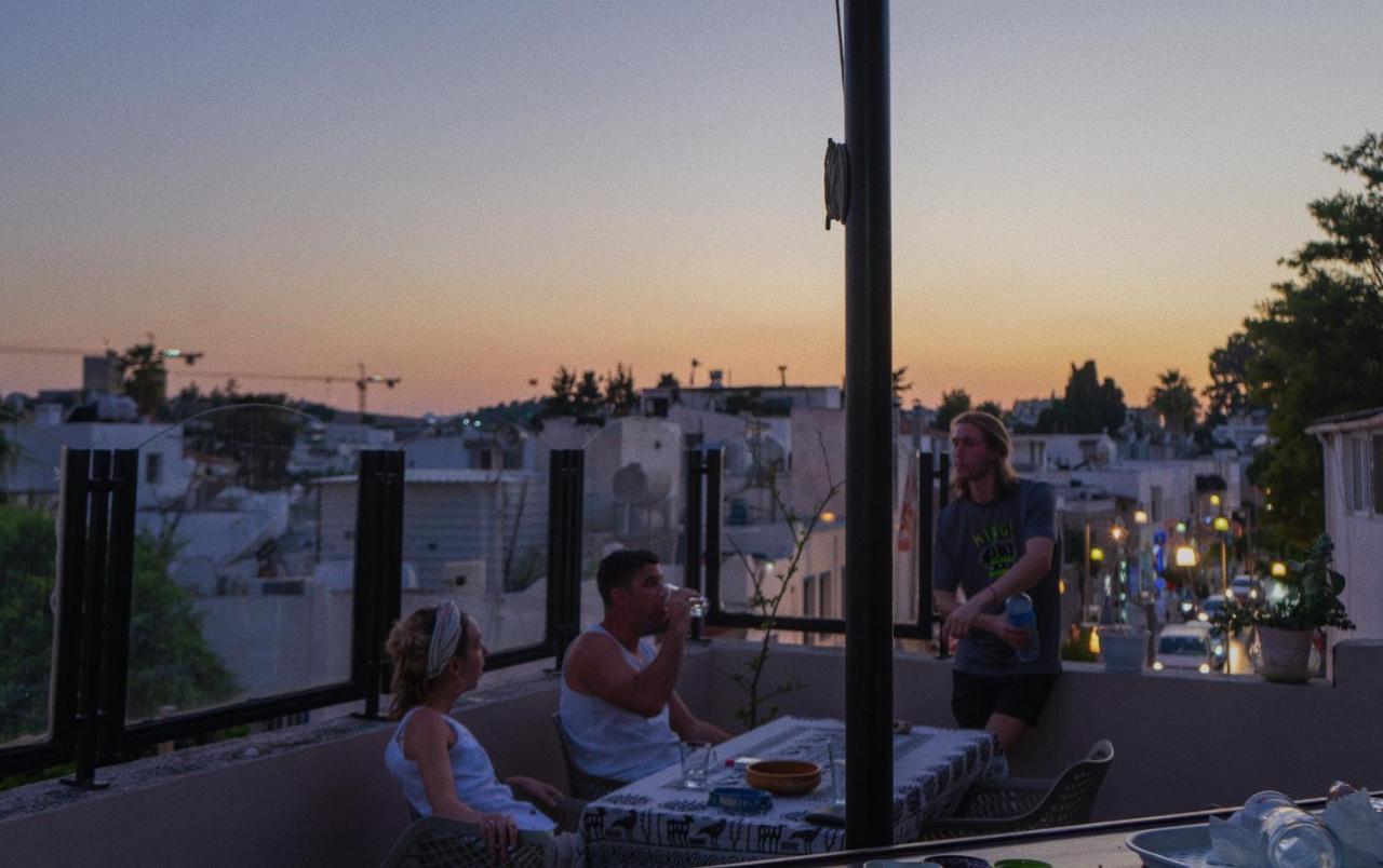 La Luna Hostel Bodrum Exterior photo