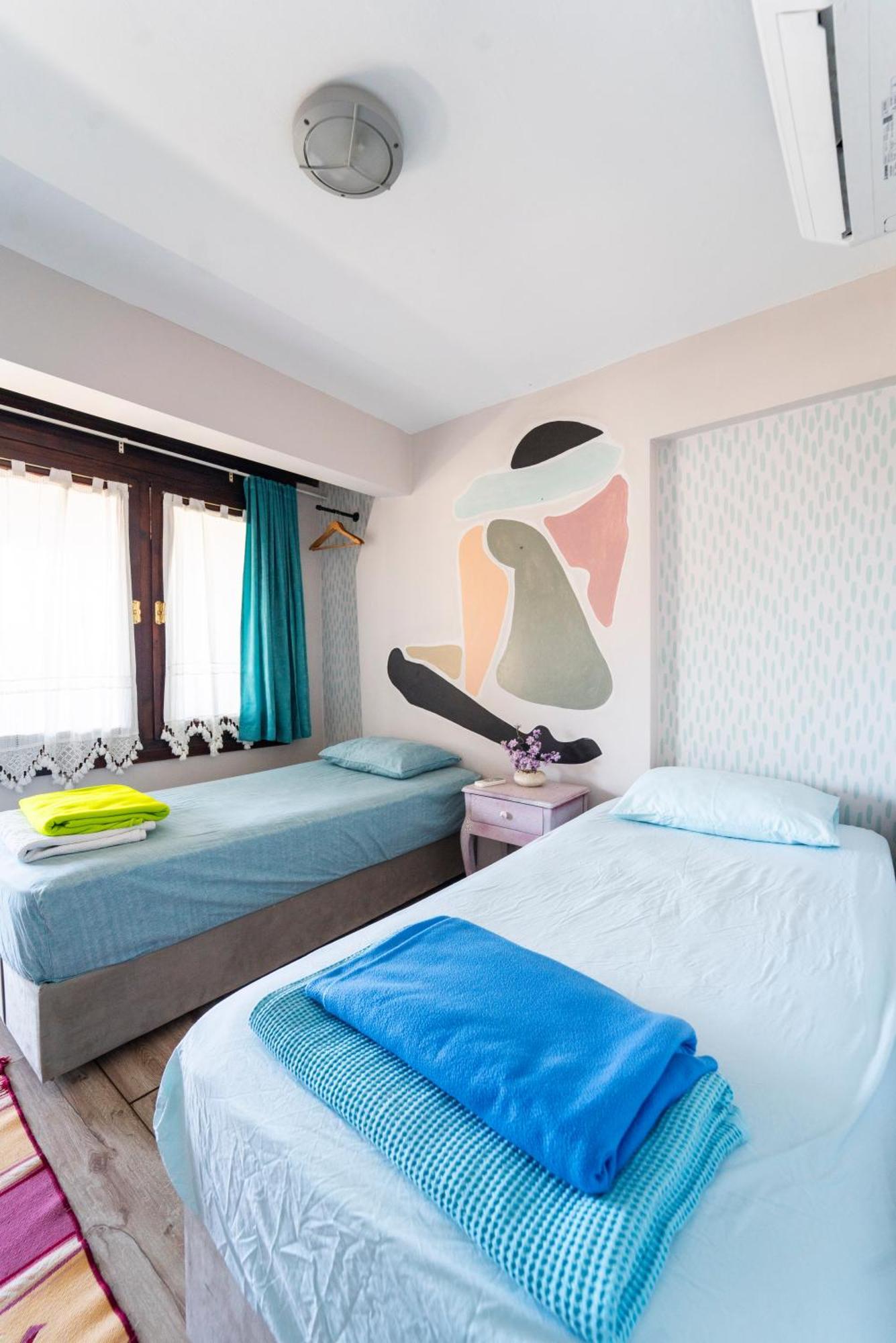 La Luna Hostel Bodrum Exterior photo